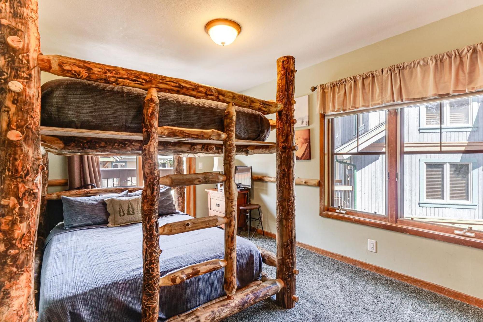 Breck Condo With Pool And Hot Tub Access Walk To Lift Breckenridge Dış mekan fotoğraf
