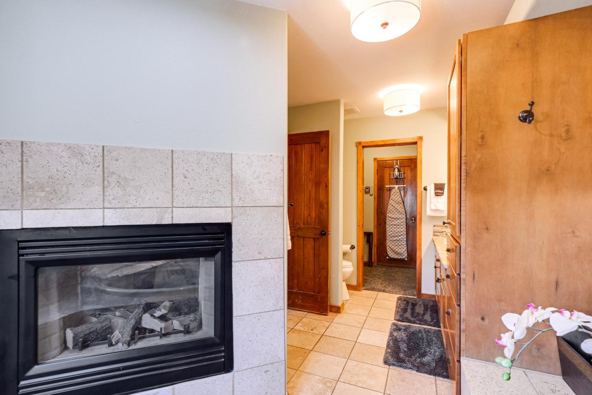 Breck Condo With Pool And Hot Tub Access Walk To Lift Breckenridge Dış mekan fotoğraf